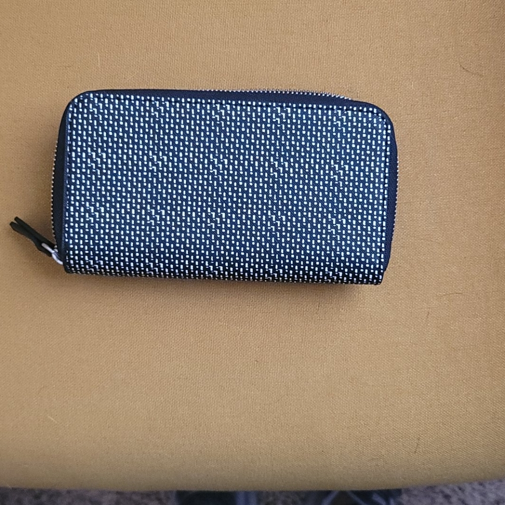 Wallet - Picture 2 of 4